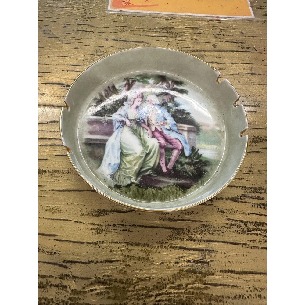 French themed Porcelain  Ashtray
